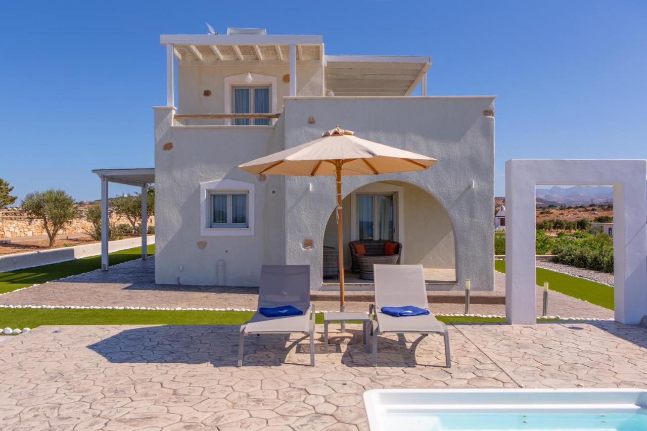 Sun And Moon Villas Pirgaki  ภายนอก รูปภาพ