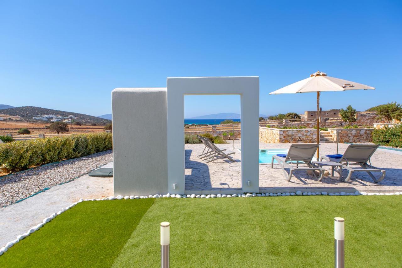 Sun And Moon Villas Pirgaki  ภายนอก รูปภาพ