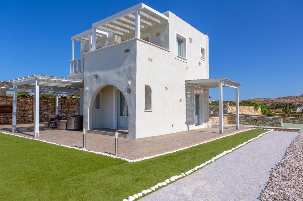 Sun And Moon Villas Pirgaki  ภายนอก รูปภาพ