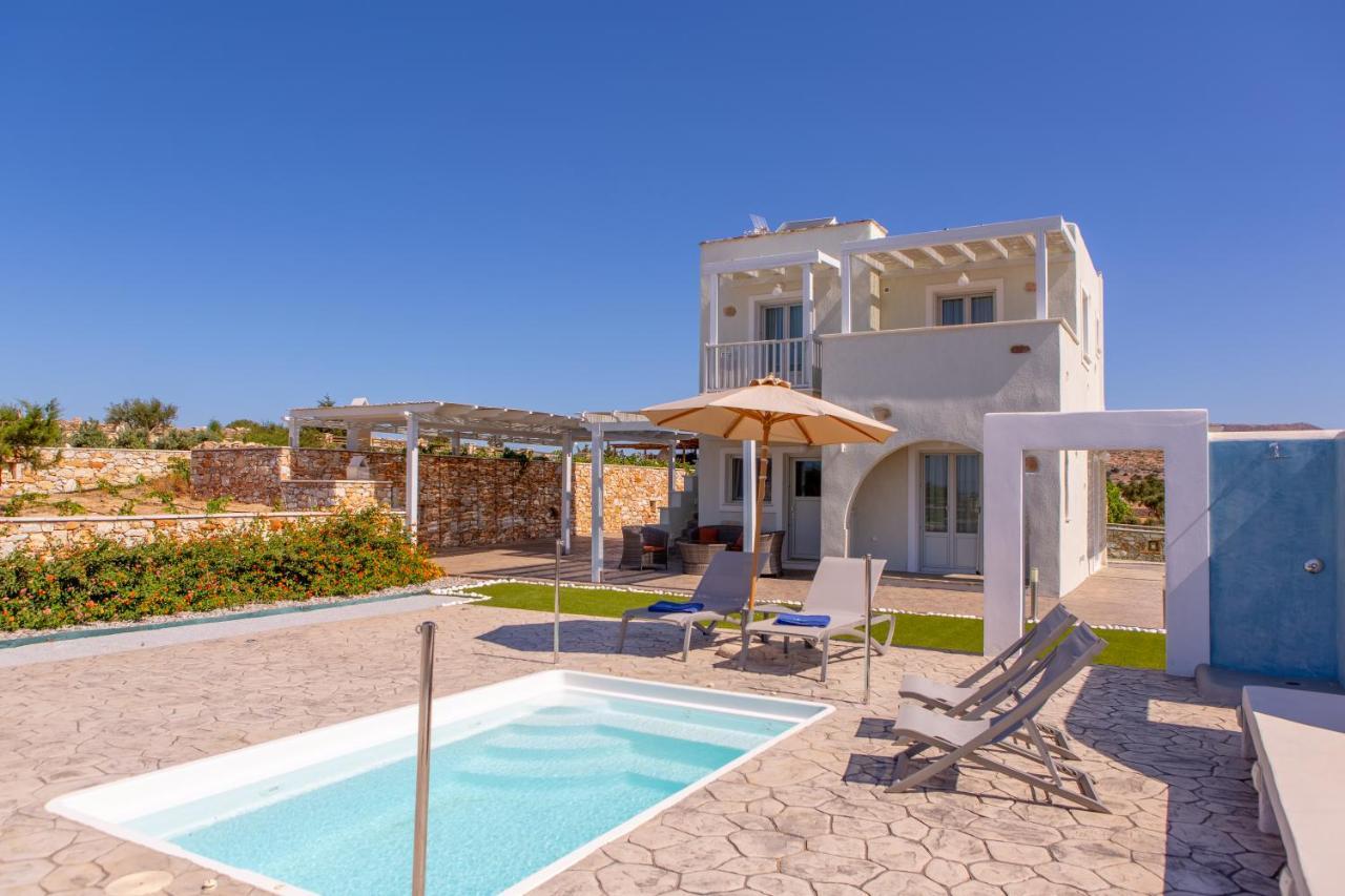 Sun And Moon Villas Pirgaki  ภายนอก รูปภาพ