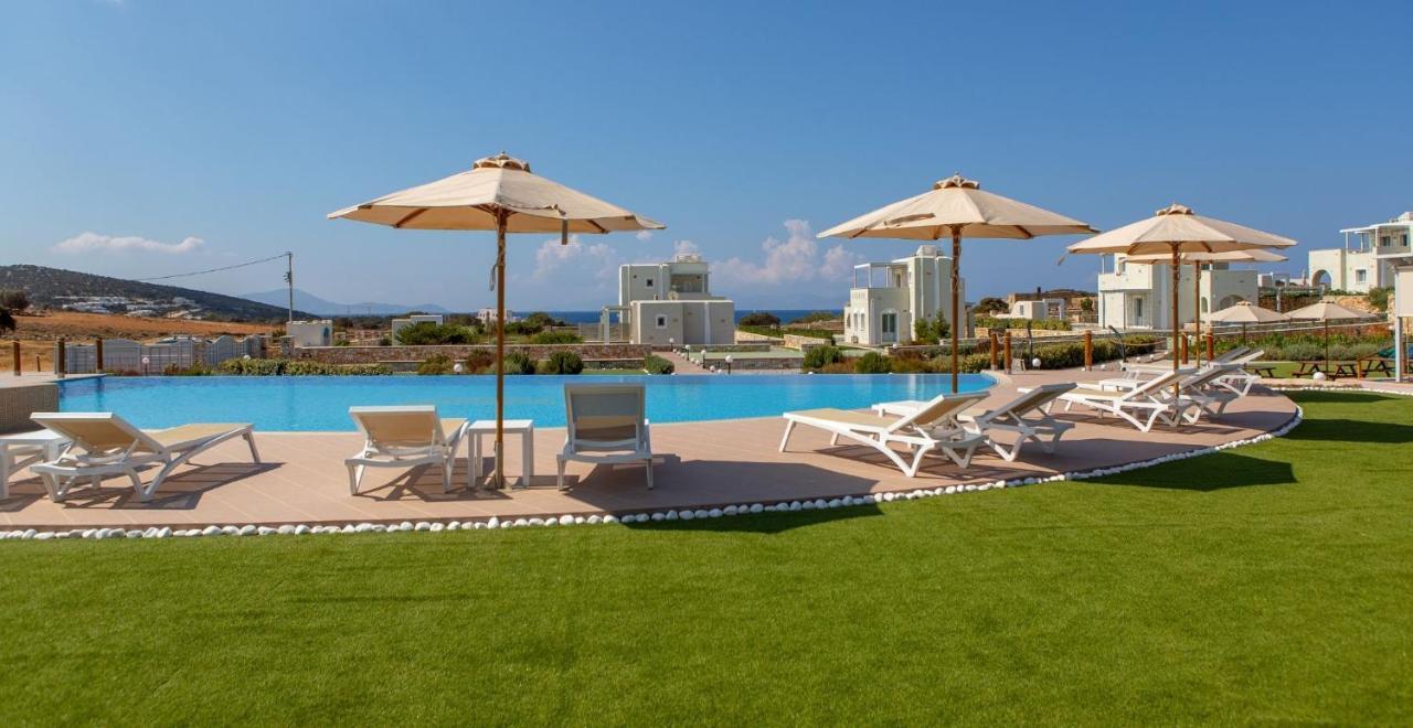 Sun And Moon Villas Pirgaki  ภายนอก รูปภาพ